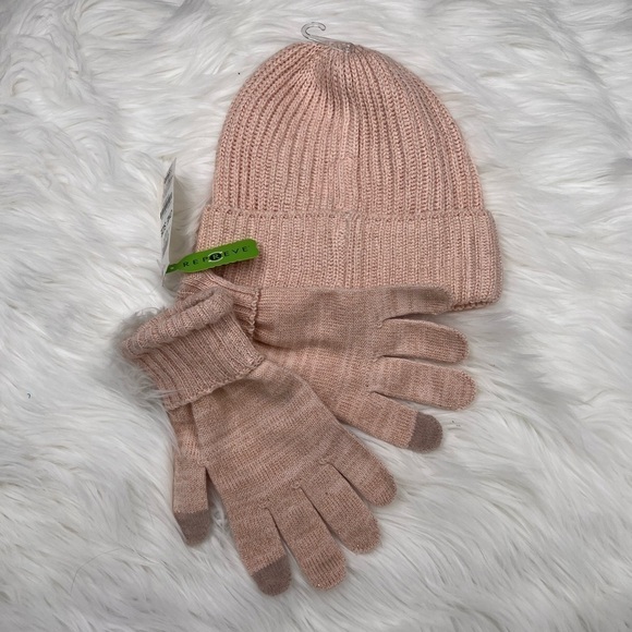 STYLE & Co blush pink gloves and matching hat with just a bit of metallic. NWT - Picture 2 of 4